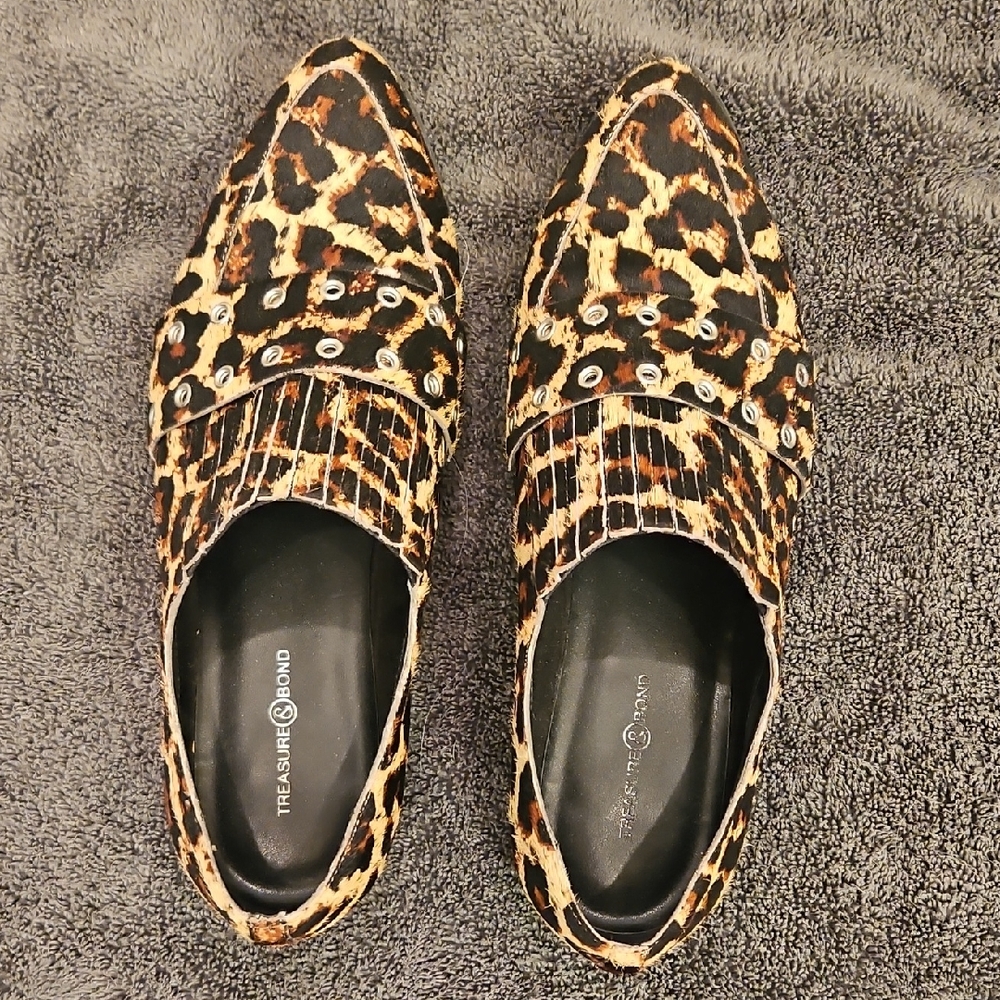 Treasure & Bond Women's Leopard Print Slip-On Loafers - Tan/Black